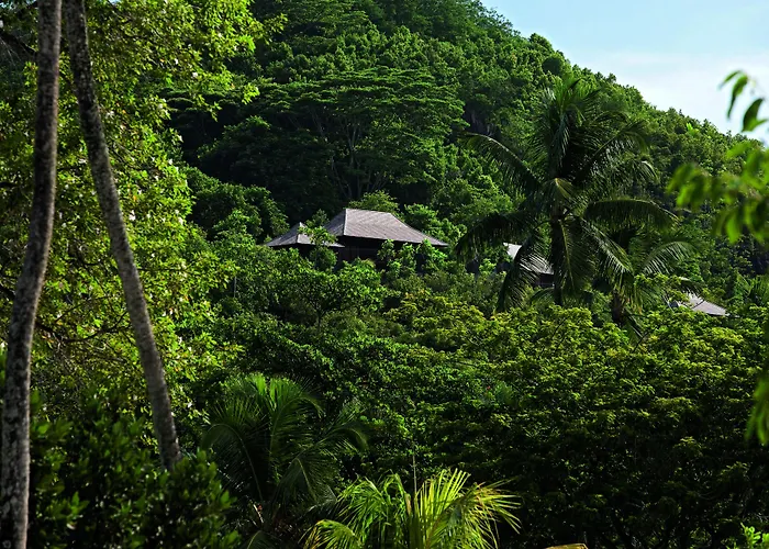 Resort Constance Ephelia Port Glaud