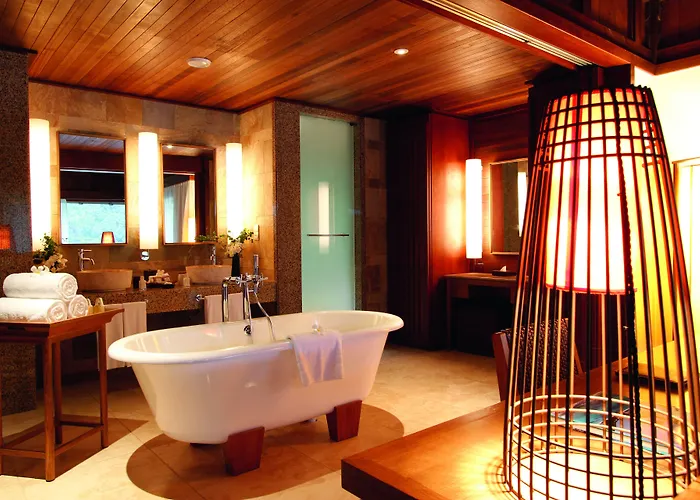 Constance Ephelia Resort